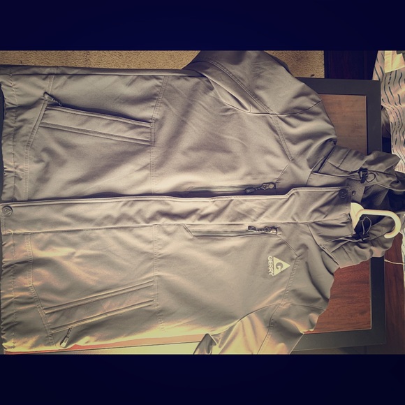 Gerry Snowboard Jacket - Picture 1 of 6